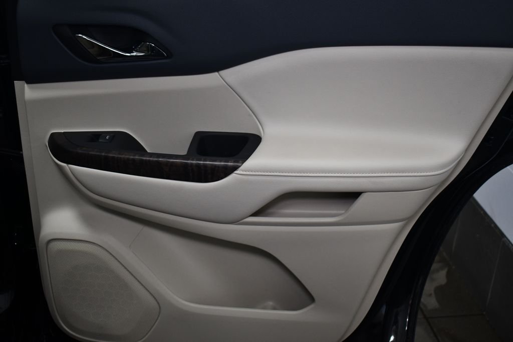 Used 2023 Ebony Twilight Metallic GMC Denali image 27
