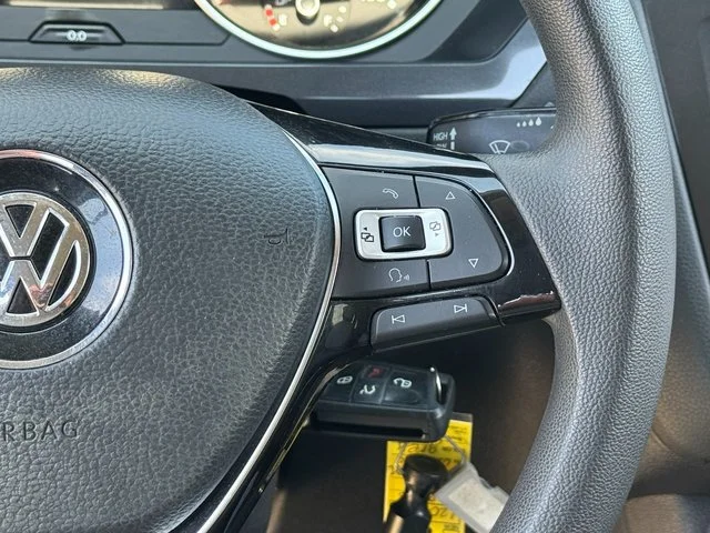 Used 2018 Gray Volkswagen 2.0T S image 13