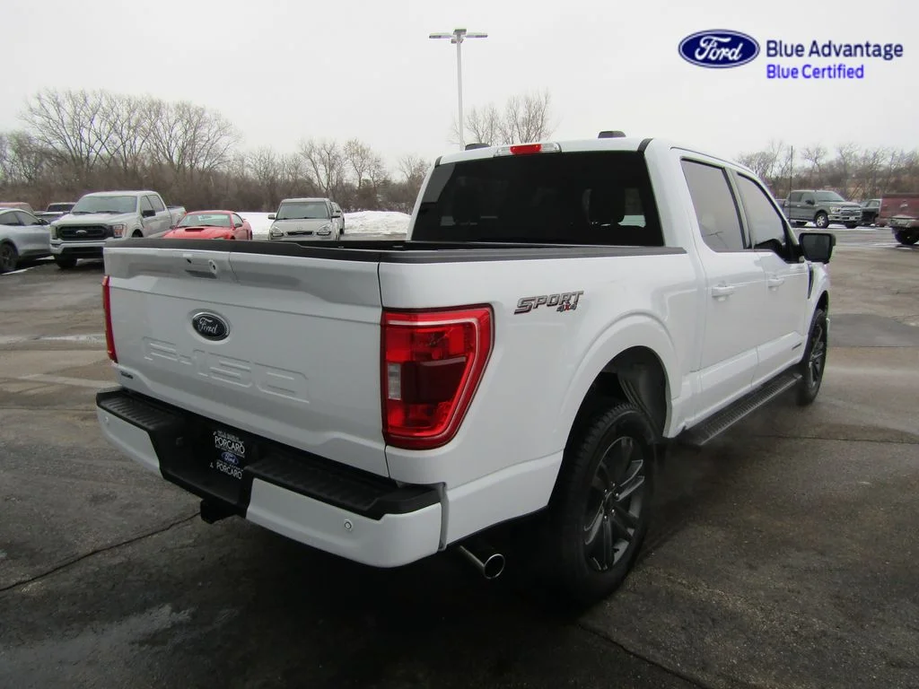 Certified Used 2023 Oxford White Ford XLT image 10