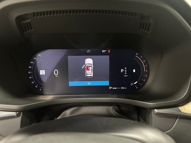 2026 Volvo XC60 Plus - Photo 19