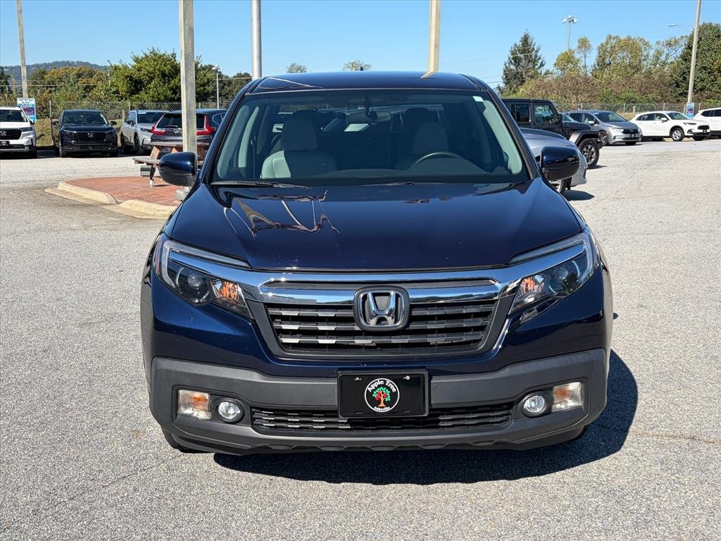 Used 2017 Obsidian Blue Pearl Bs Honda RTL image 6
