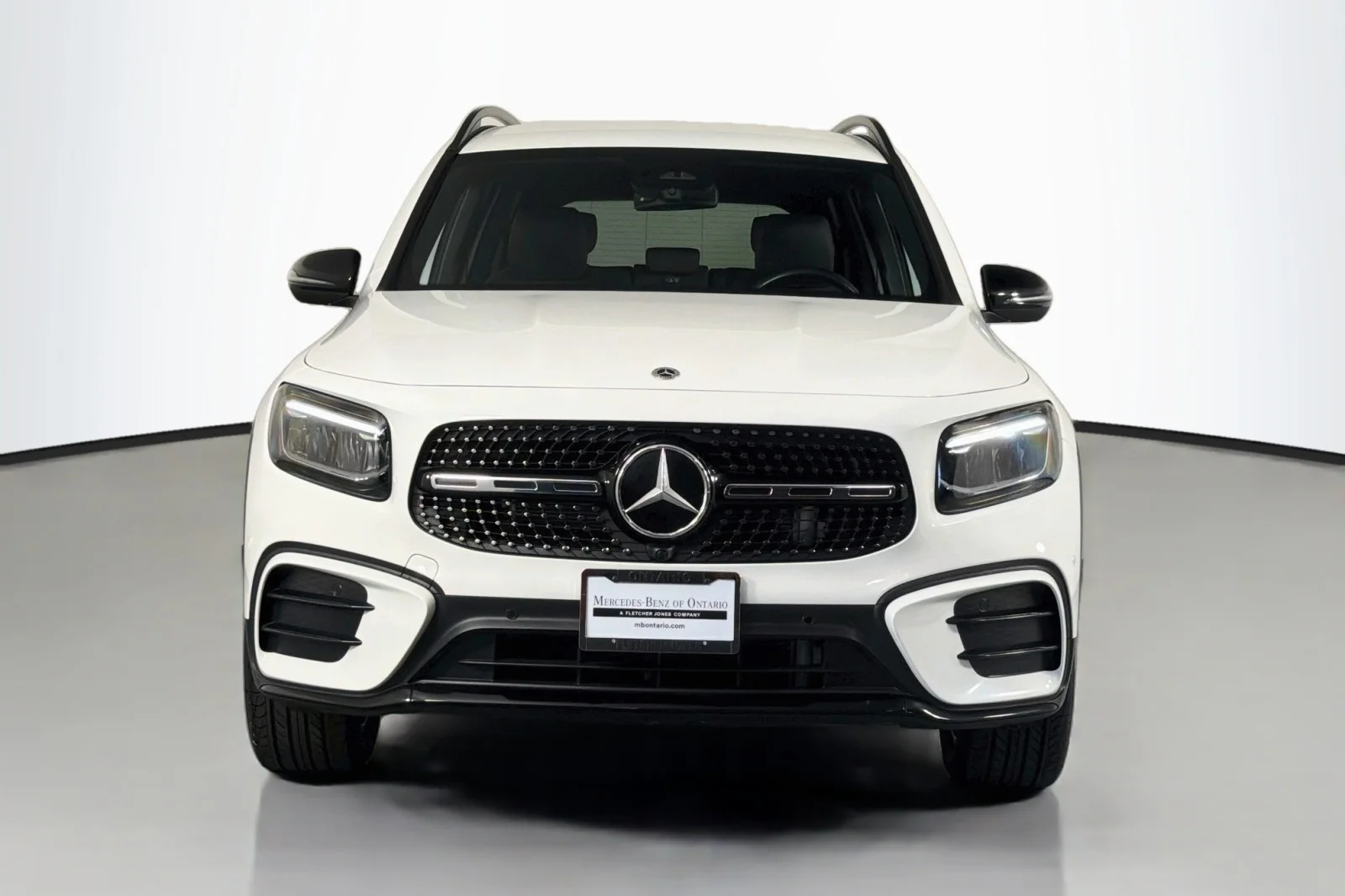 Used 2024 Polar White Mercedes-Benz 250 image 3