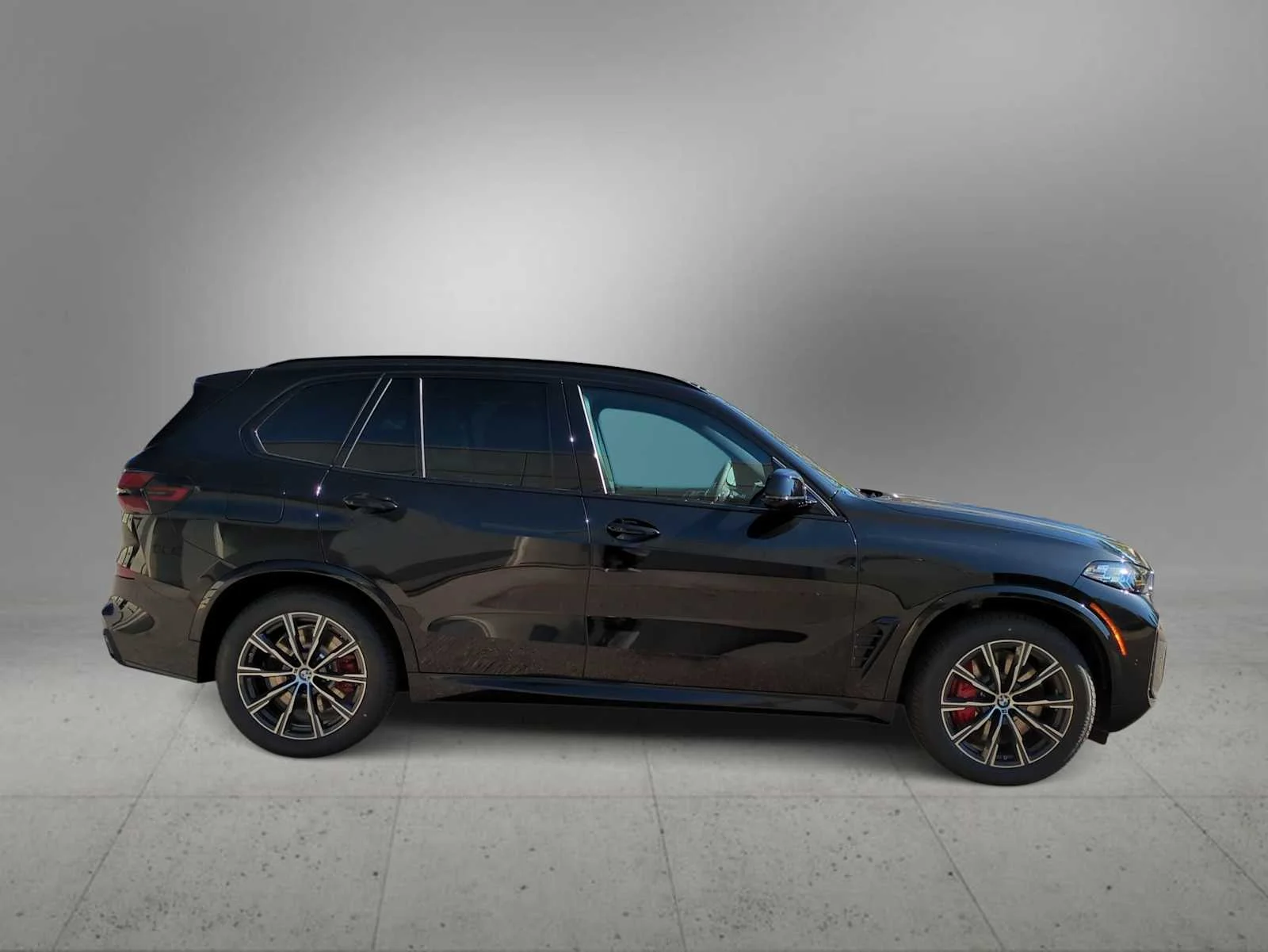 New 2026 Black Sapphire Metallic BMW M60i image 9