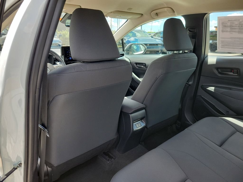 Used 2023 White Toyota LE image 15