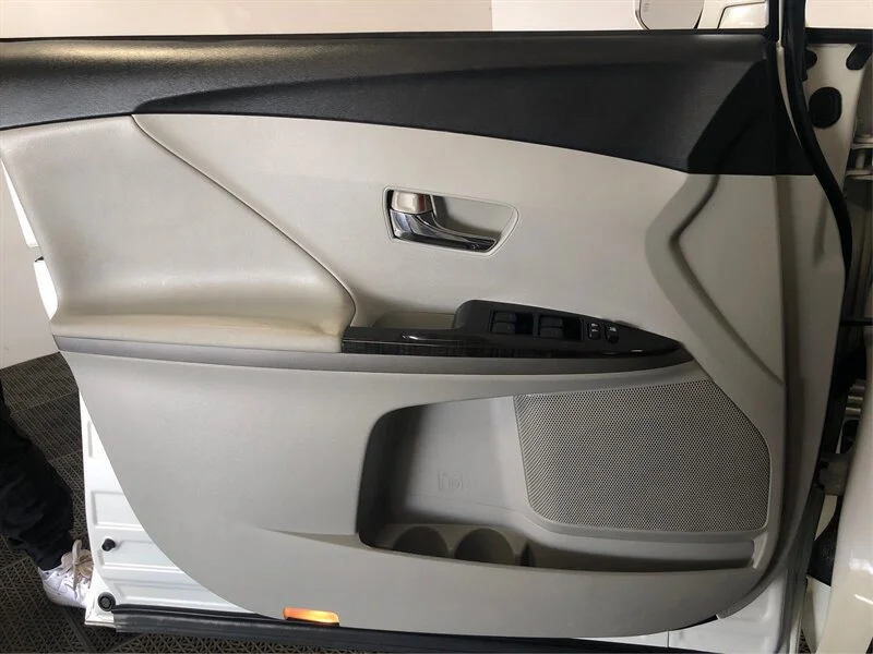 2015 Toyota Venza LE - Photo 15