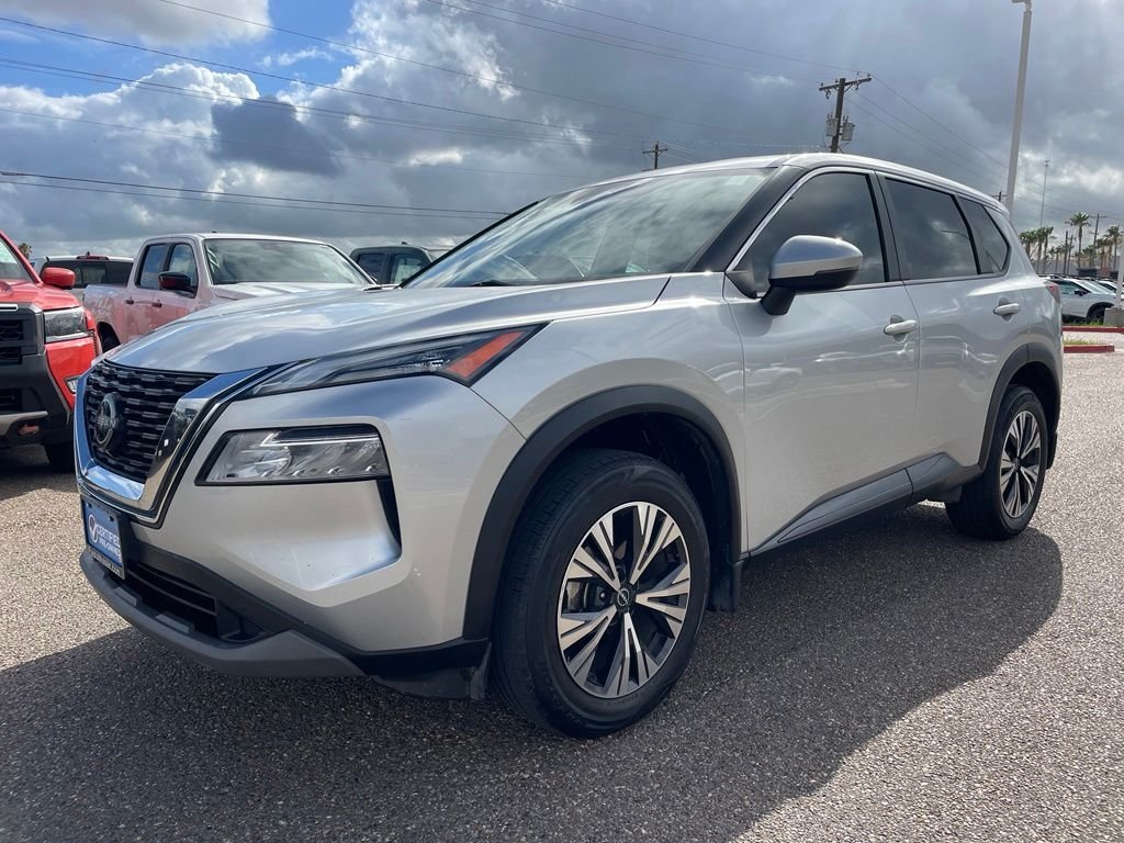 Certified Used 2023 Silver Nissan SV image 3
