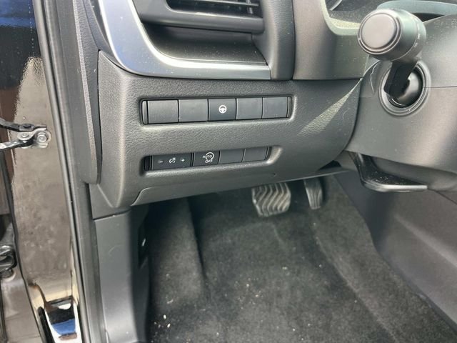 Used 2023 Black Nissan SV image 30