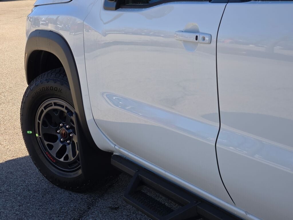 New 2026 Glacier White Nissan Crew Cab PRO-4X® image 15