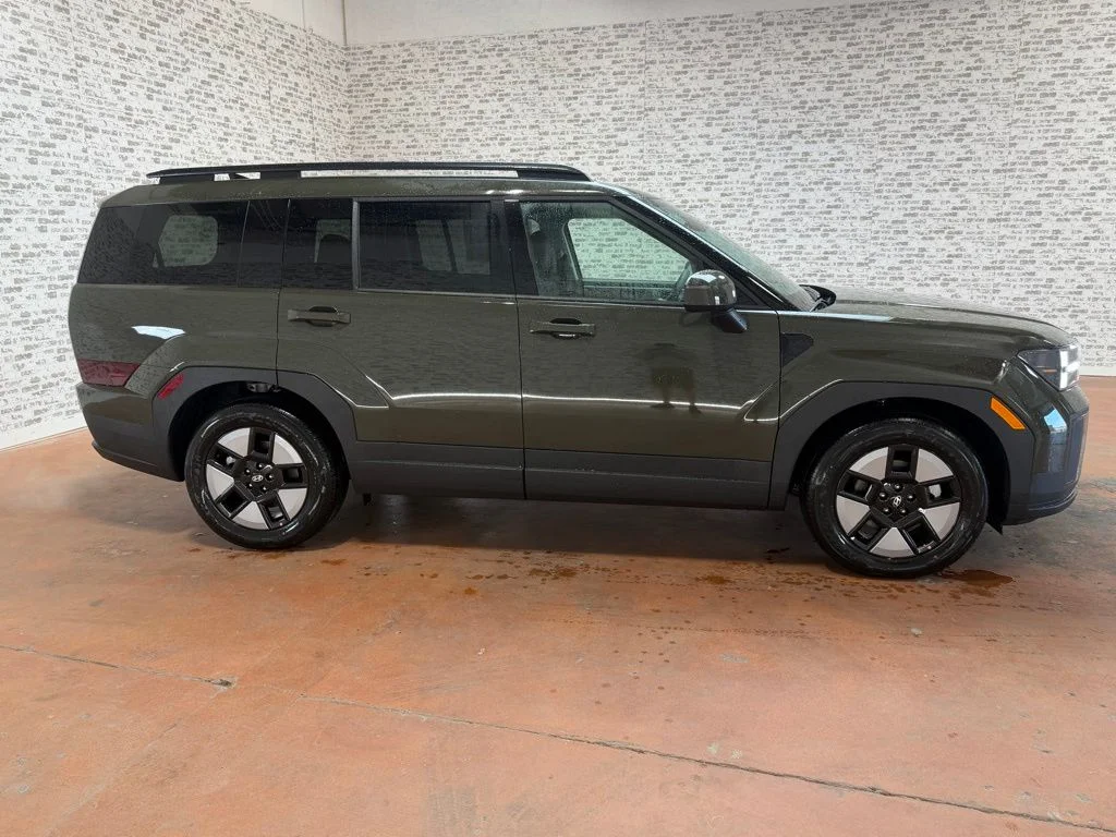 New 2026 Rockwood Green Hyundai SEL image 6