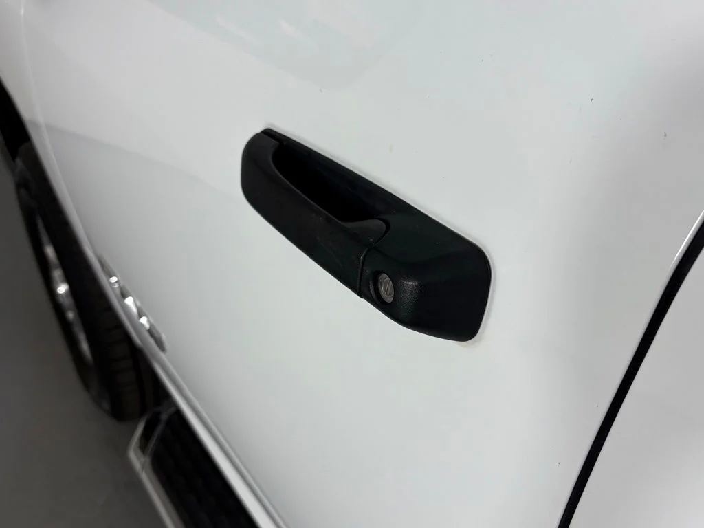 Used 2024 White Ram Big Horn image 12
