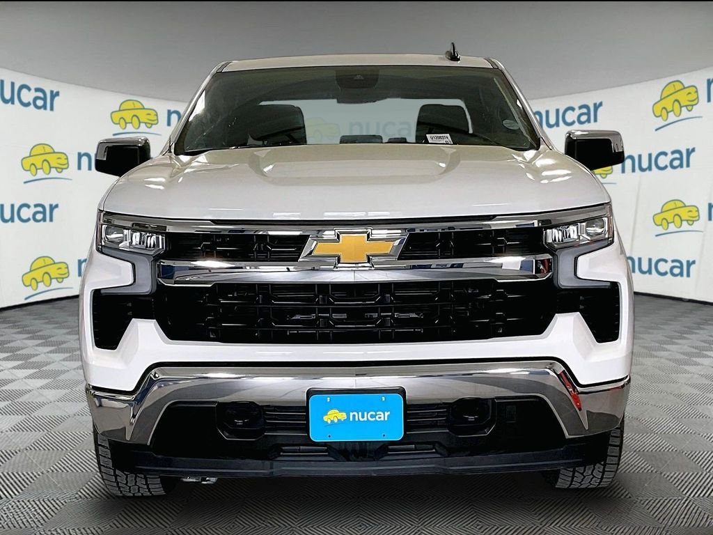 Used 2023 White Chevrolet LT image 2