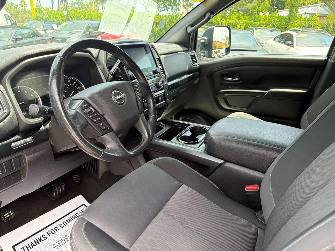 Used 2023 Gray Nissan Crew Cab SV 4x2 image 9