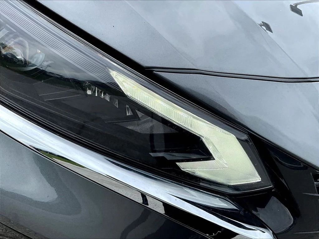 Used 2025 Gray Nissan 2.5 SV image 31