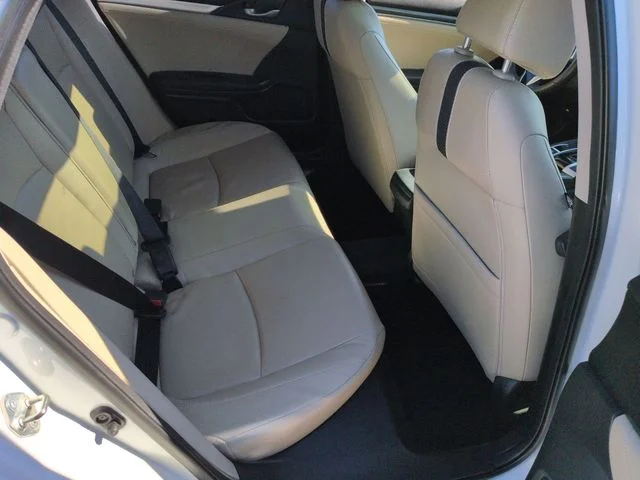 Used 2020 White Honda EX-L image 33