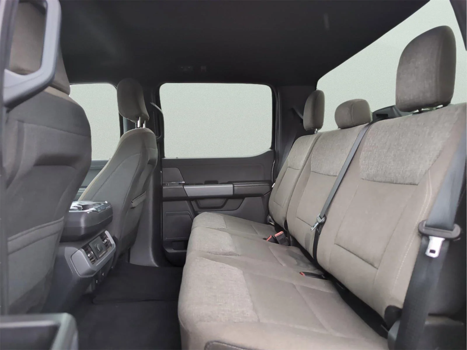 Used 2024 Carbonized Gray Ford XLT image 30
