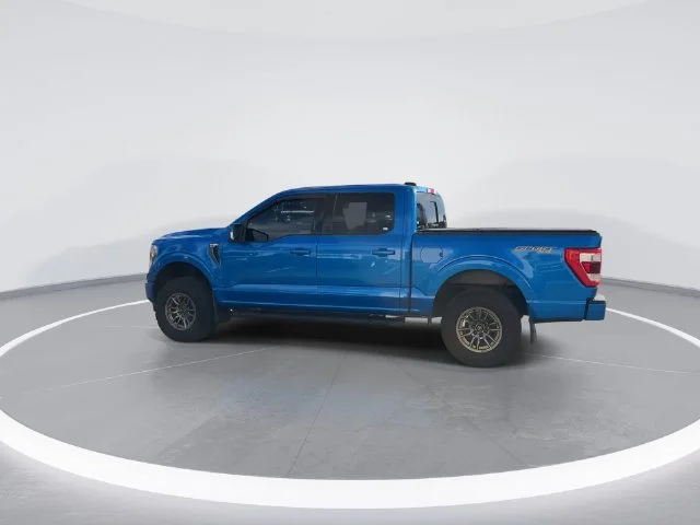 Used 2021 Blue Ford Lariat image 4