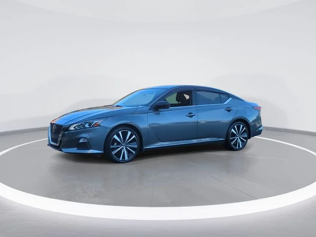 Used 2021 Gray Nissan 2.5 SR image 4