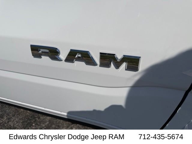 New 2027 Bright White Clear-Coat Exterior Paint RAM Limited image 13