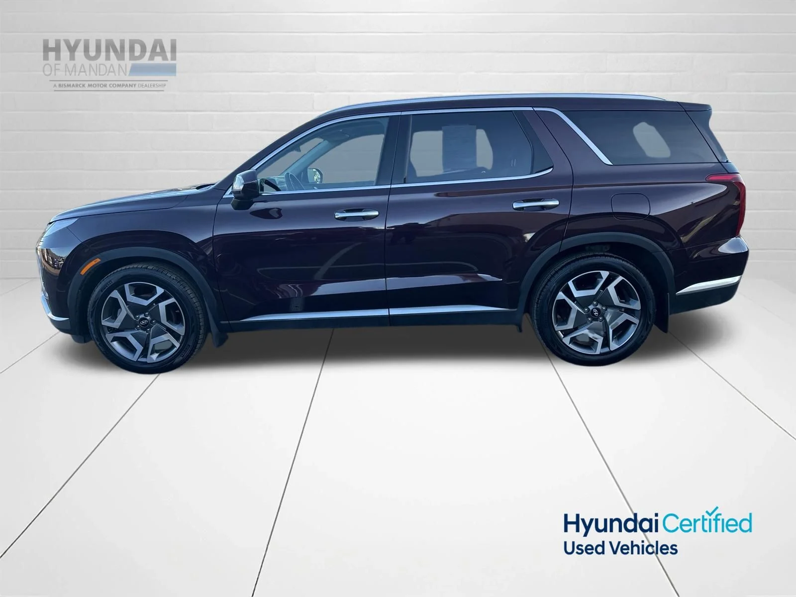 Used 2023 Red Hyundai Limited image 8