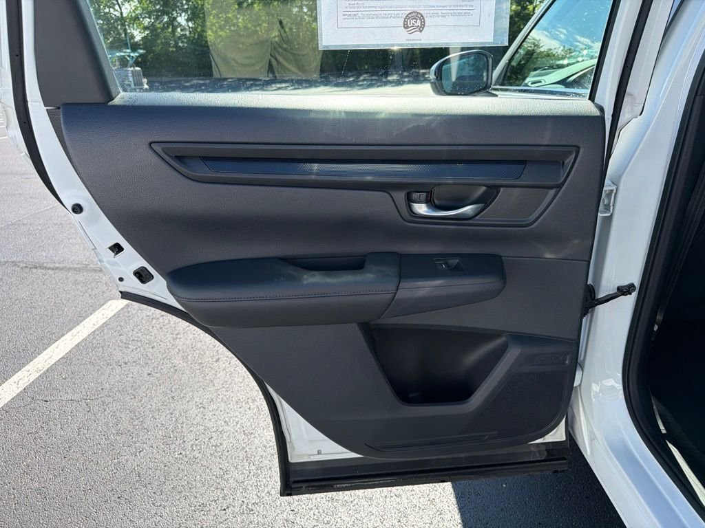 2023 Honda CR-V LX - Photo 19