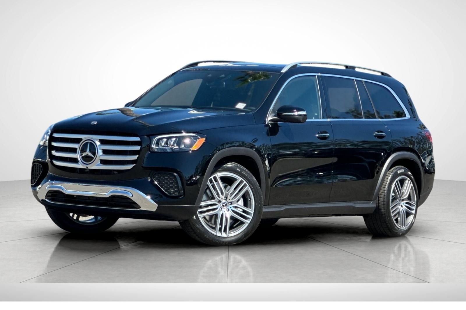 New 2026 Black Mercedes-Benz GLS 450 image 1