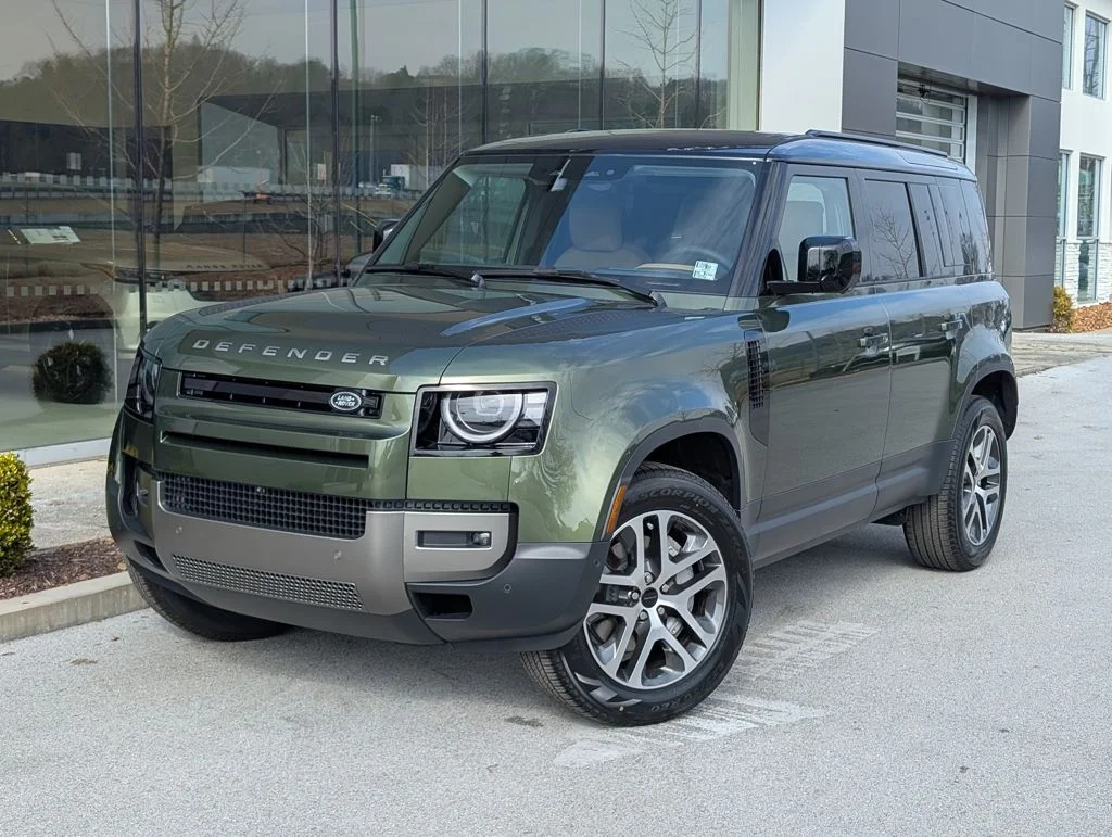 2026 Land Rover Defender 110 S P300's photo