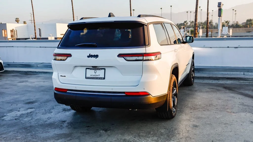 New 2026 White Jeep Limited image 9