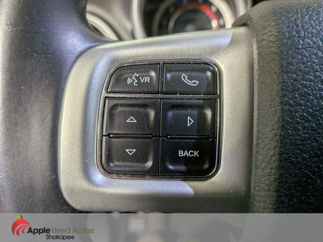 Used 2016 White Dodge Crossroad image 27