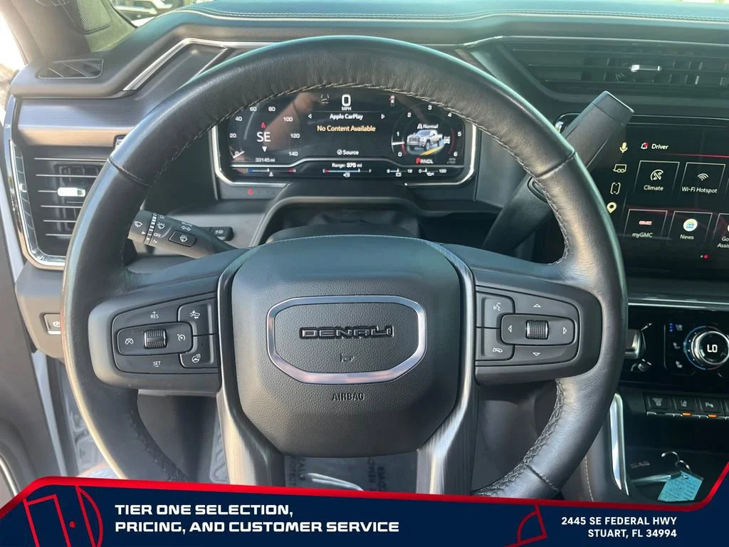 Used 2024 White Frost Tricoat GMC Denali Ultimate image 18