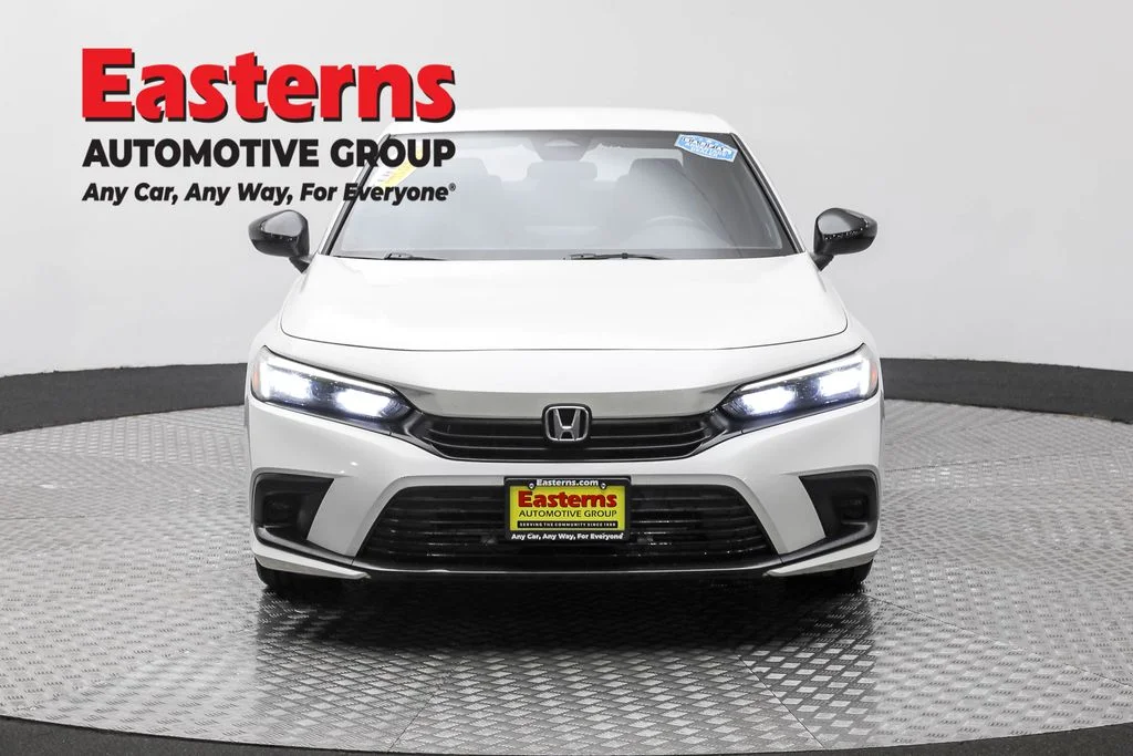 Used 2023 White Honda Sport image 2