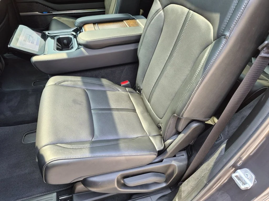 Used 2022 Gray Jeep Series I image 29