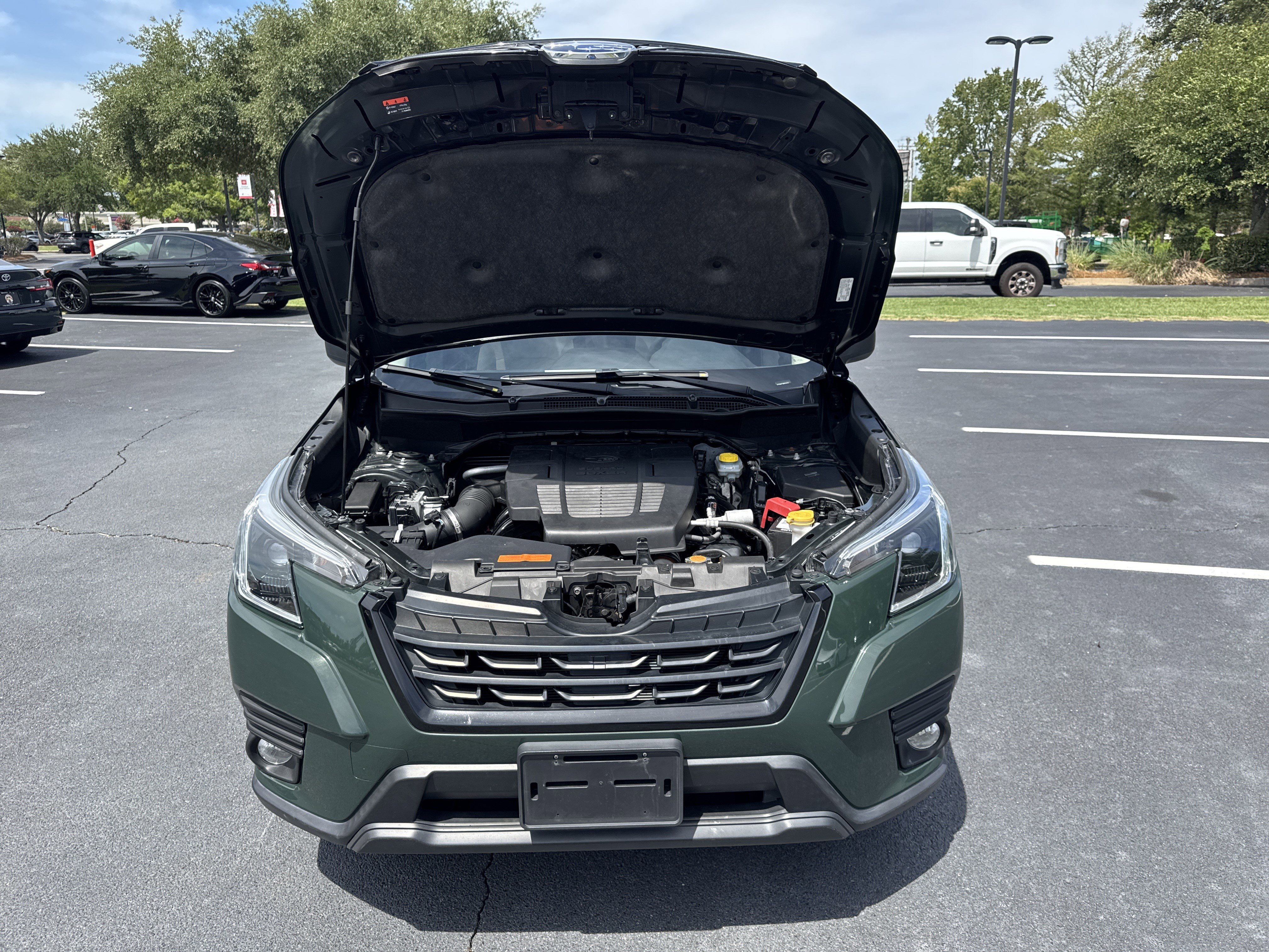 Used 2022 Cascade Green Silica Subaru Base image 37