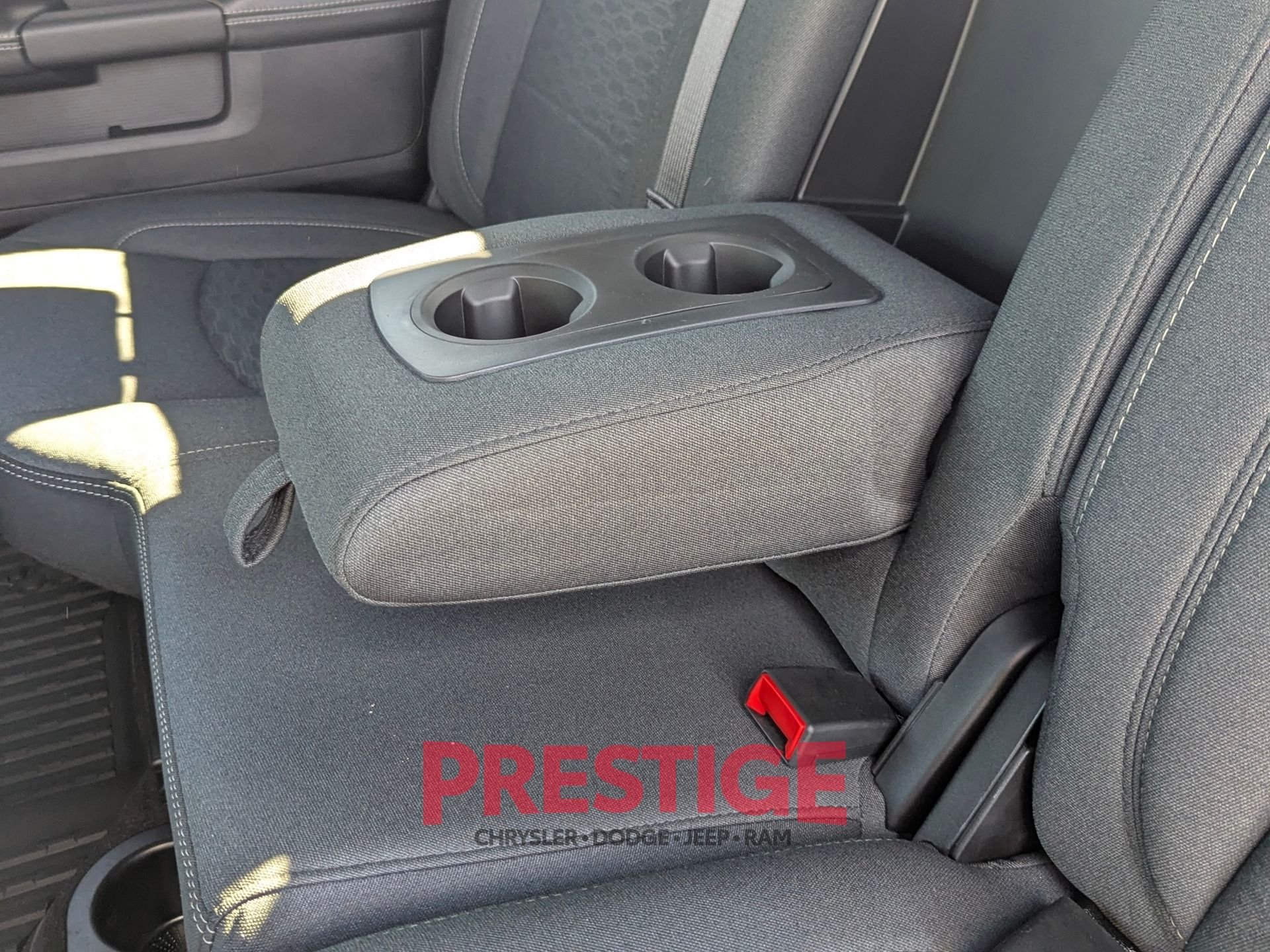 2025 RAM 3500 Big Horn - Photo 27