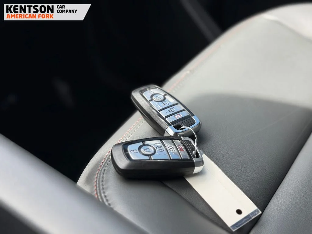 Used 2025 Gray Ford Active image 32