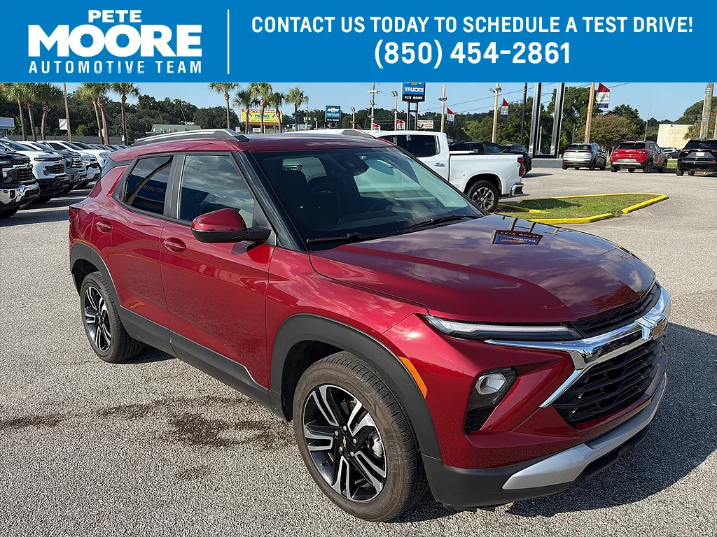 Used 2025 Crimson Metallic Chevrolet  image 1