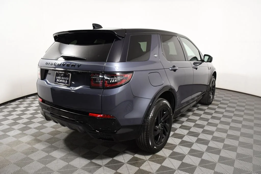 New 2026 Varesine Blue Land Rover Landmark image 6