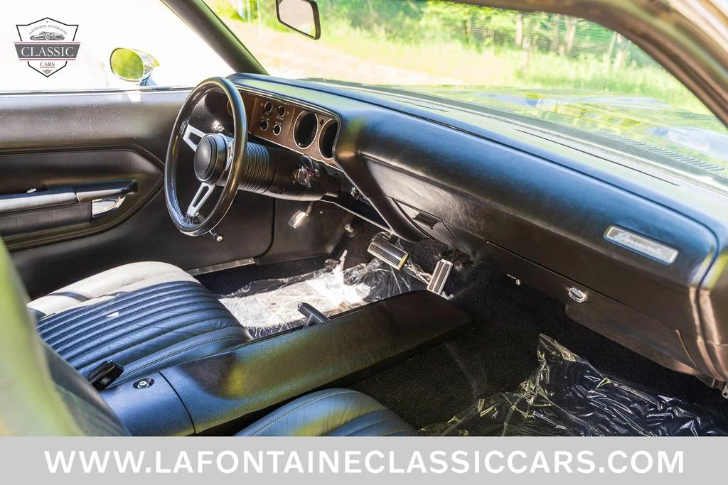 Used 1974 Black Plymouth  image 8