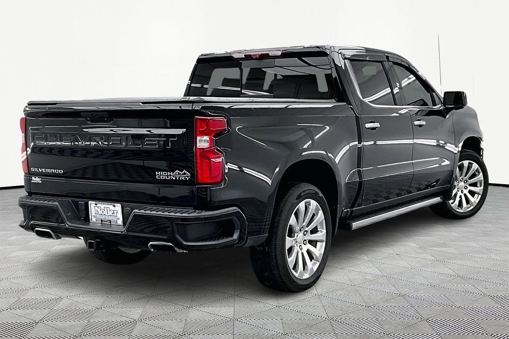 Used 2022 Chevrolet Silverado 1500 Limited High Country with VIN 1GCUYHED5NZ144585 for sale in Kansas City