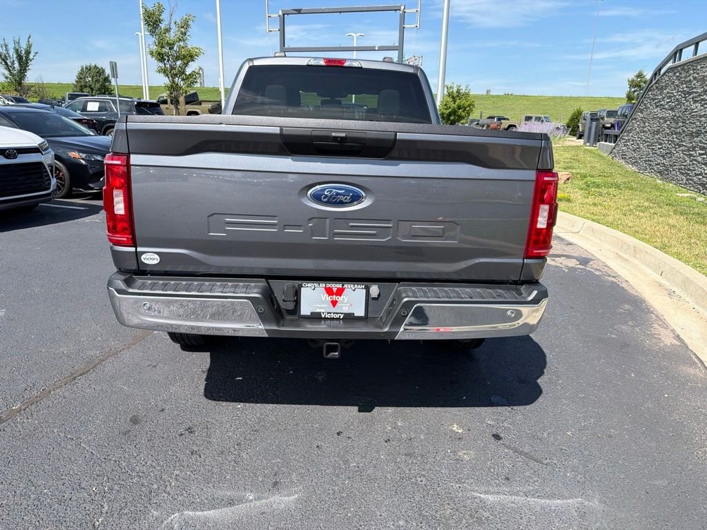 Used 2023 Gray Ford XLT image 6