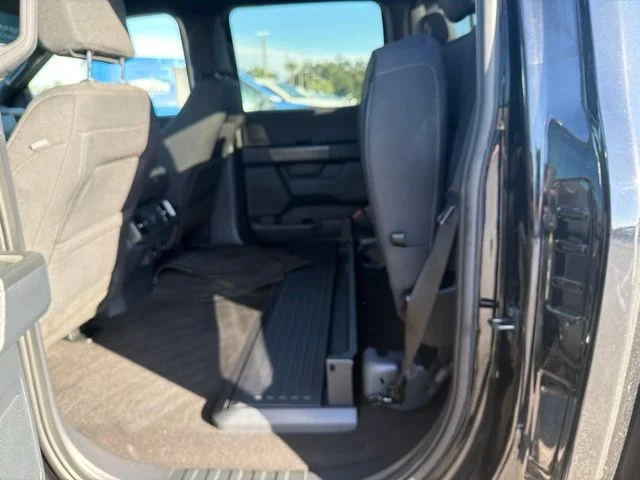 Used 2024 Black Ford XLT image 10
