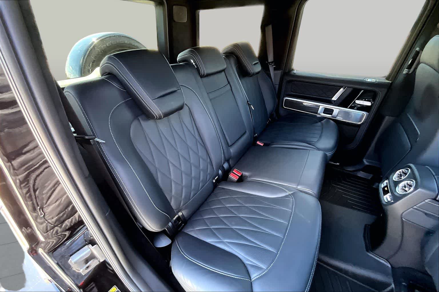 Used 2022 Obsidian Black Metallic Mercedes-Benz G 550 image 20