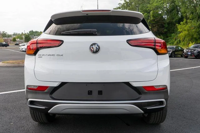 Used 2023 White Buick Preferred image 7