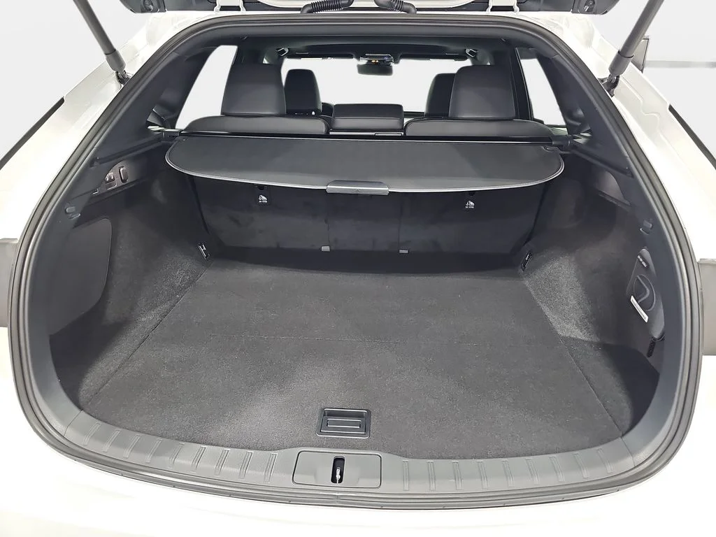 New 2026 Eminent White Pearl Lexus AWD image 12