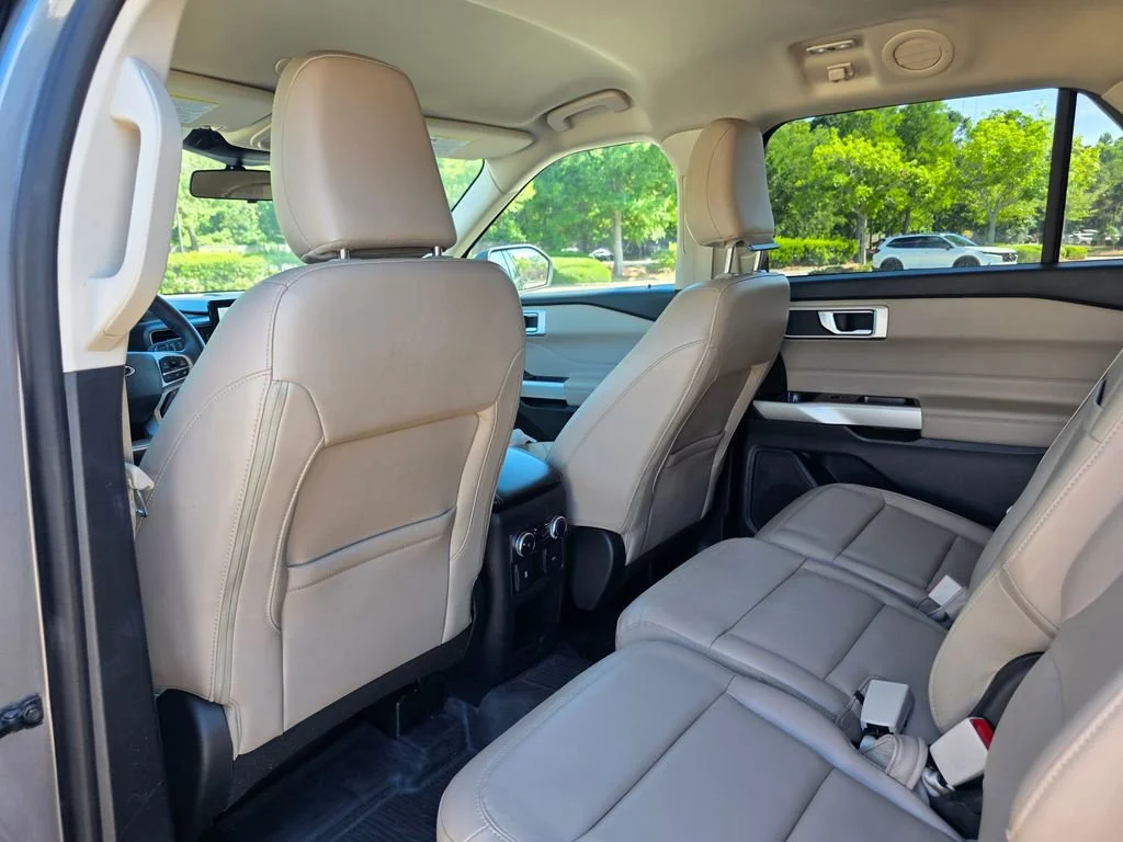Used 2021 Gray Ford XLT image 29