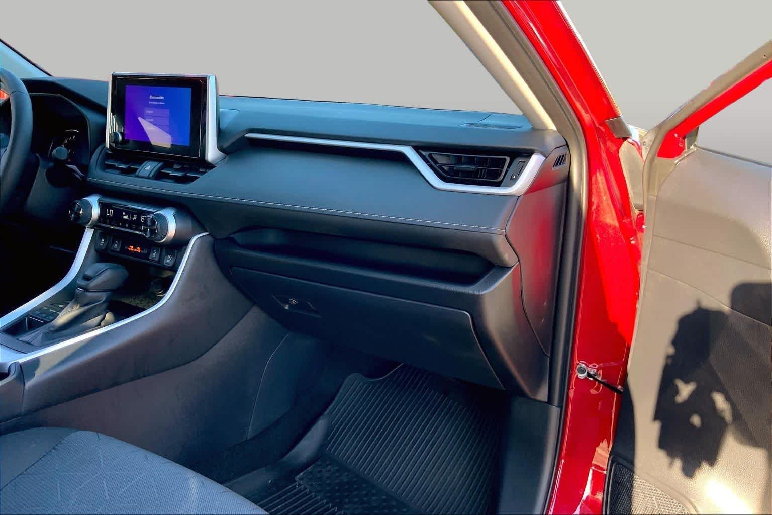 Used 2025 Ruby Flare Pearl Toyota XLE image 19