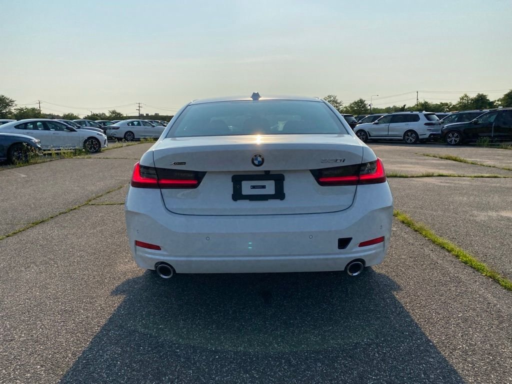 New 2026 Alpine White BMW 330i xDrive image 3