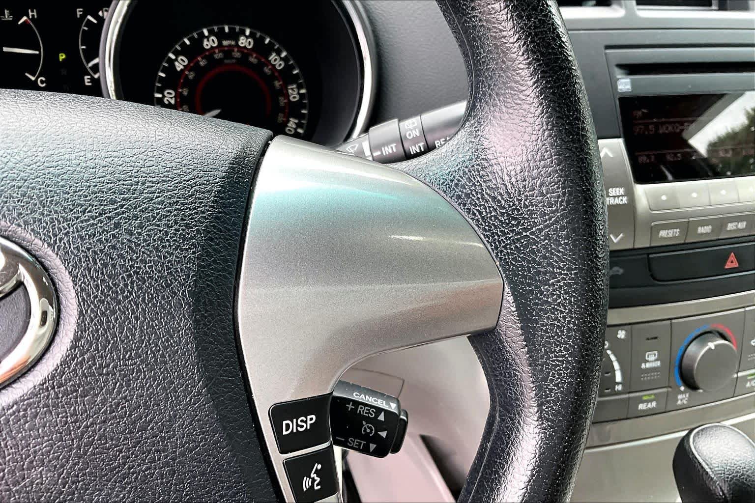 Used 2012 Classic Silver Metallic Toyota  image 23