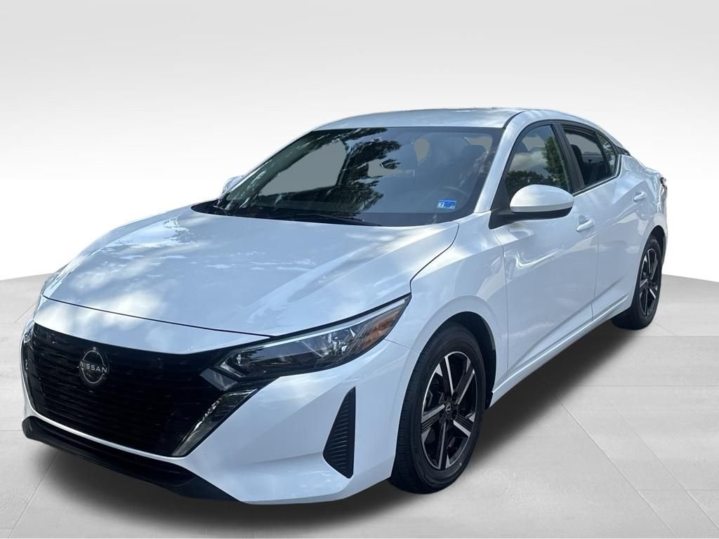 Used 2025 White Nissan SV image 3