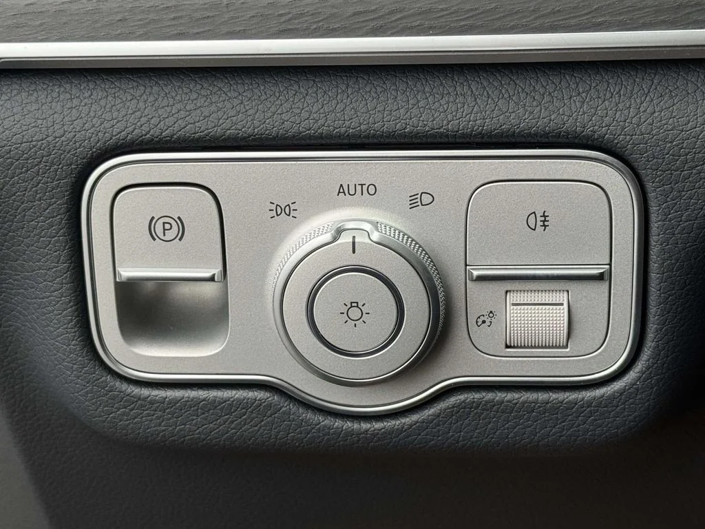 New 2026 Black Mercedes-Benz GLS 450 image 19
