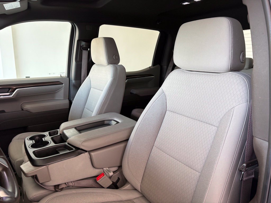 2025 Chevrolet Silverado 1500 LT - Photo 32